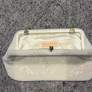 Elizabeth Arden clutch, off white